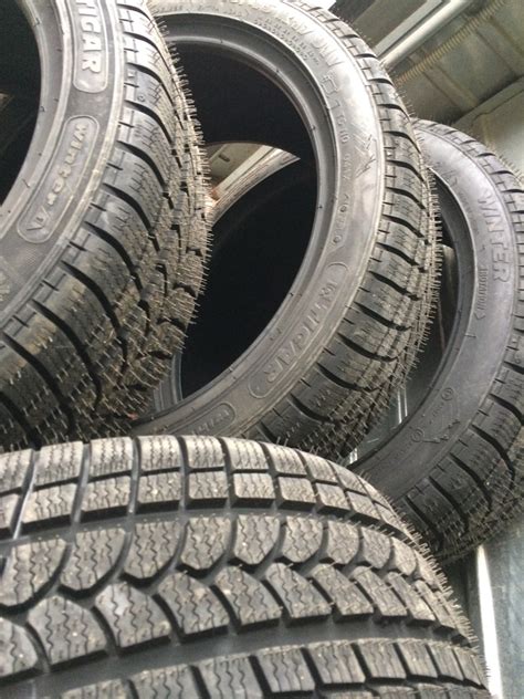 зимняя резина tigar vinter 215/45/17 — Ford Focus I ST170, 2 л, 2003 ...