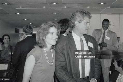 schlossberg net worth