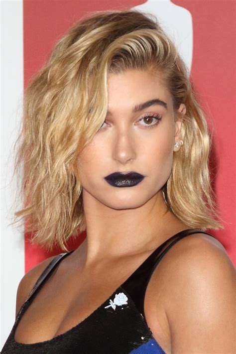 Hailey Baldwin Wavy Light Brown Bob Dark Roots Shaggy Bob Hairstyle