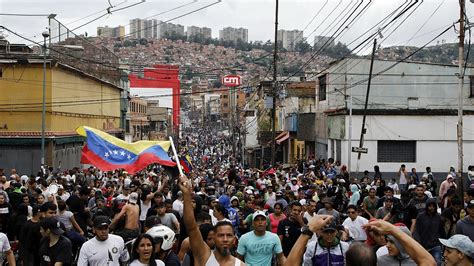 Varios muertos en la represión de las protestas por los resultados de