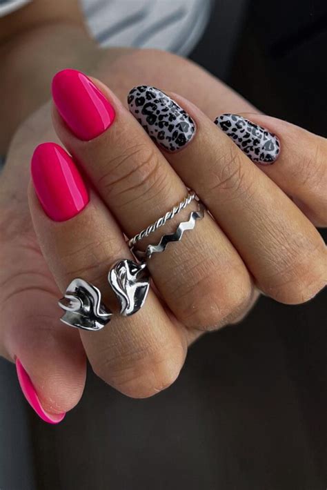 30 Hot Pink Summer Nails That Make A Bold Statement