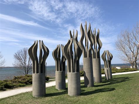 Guide to Public Transport Options for Bingo Lachine in Lachine 23