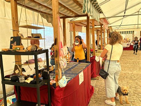 Ades Mercado Da Terra Feira Da P Scoa Em Sortelha Ades