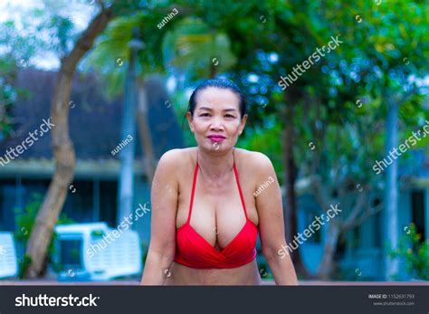 Woman Red Bikini Sex Symbol Swimming Stock Photo Shutterstock