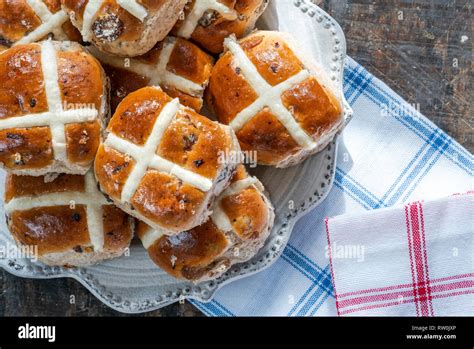 Hot Cross Buns Traditional Easter Food Top View Stock Photo Alamy