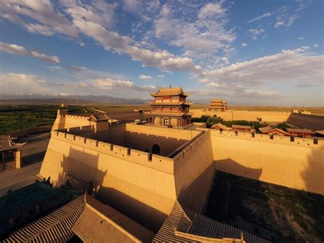 Premium Photo | Jiayuguan great wall china