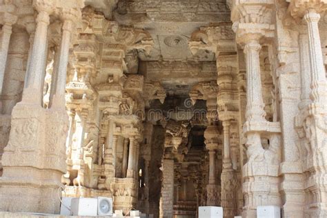 Musical Pillars Of Vittala Temple Hampi Stock Photo - Image of elephant ...