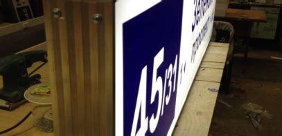 Световой короб - изготовление и монтаж в Сургуте | Реклама Север