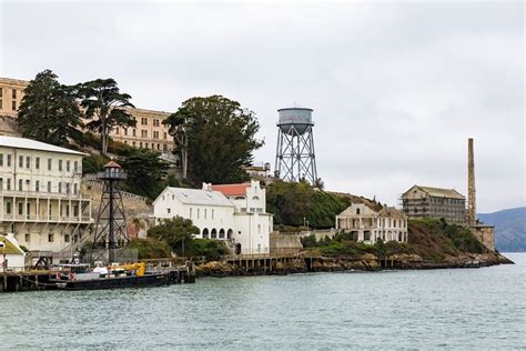 Legendary Alcatraz Island Self-Guided Audio Tour Harga Tiket Promo Up to 7%