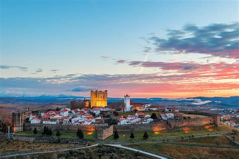 Lugares que descubrir en la raya que une España y Portugal con el Duero