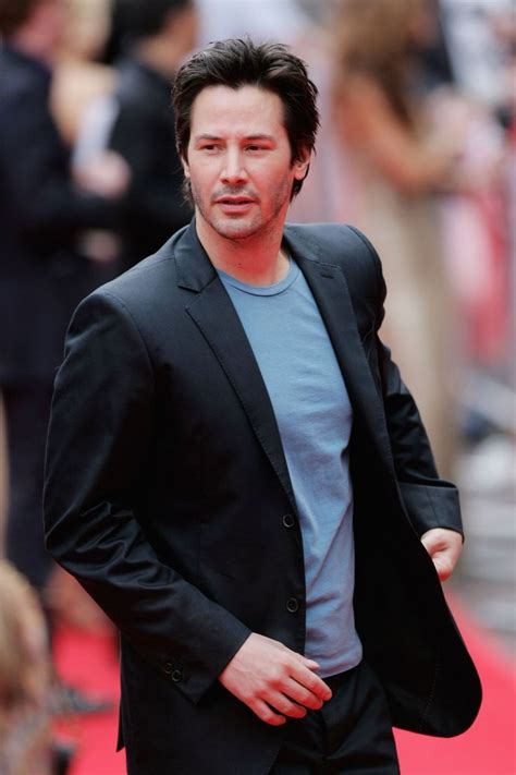 Just 47 Beautiful Photos Of Keanu Reeves Keanu Reeves Beaux Hommes