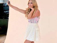 Discover Hot Disney Stars And Celebs Ideas Celebrities Disney