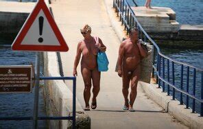 Free Porn Pics Amazingly Lovely Asian Babe Tatsumi Yui Slowly Uncovering Her Petite Curves Porn