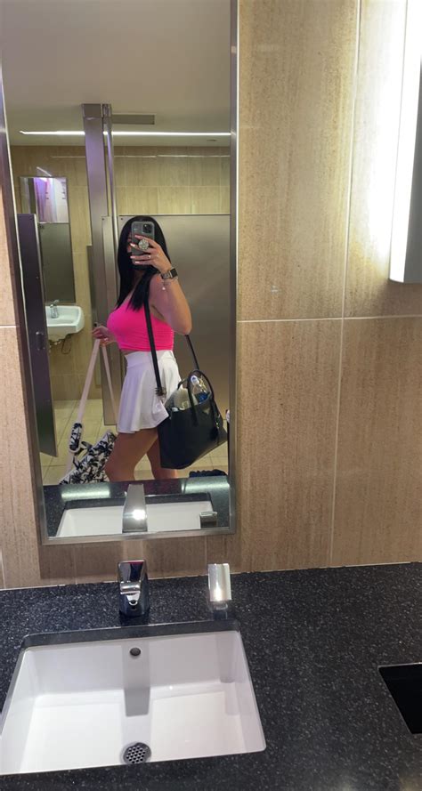 I Forgot How Short My Skirt Was I M Sure Everyone In The Airport Loved Seeing My Ass