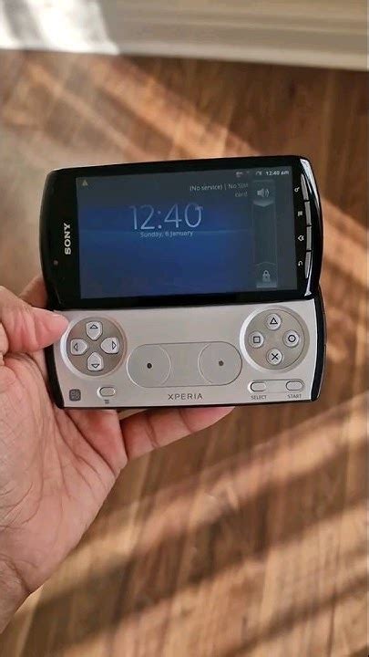 Sony Ericsson R800i Xperia Play Playstation Portable Tech Throwback