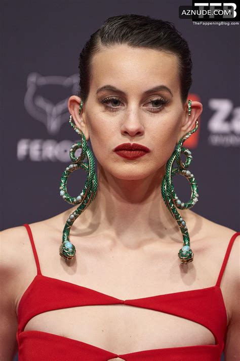 Milena Smit Sexy Seen Braless Showing Off Her Small Tits In A Red Dress At The Feroz Awards In