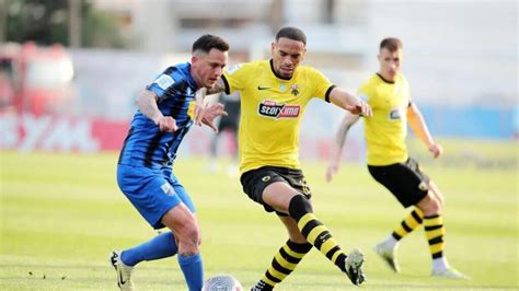 Alexander Callens Celebr Un Gol En El Aek Atenas Vs Lamia Por Los Play