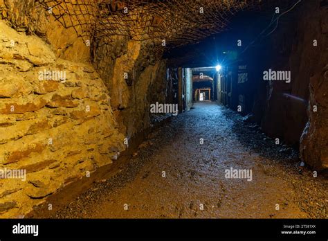 Mysterious Włodarz Adit Riese Complex In Lower Silesia Underground