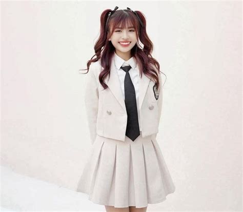 Mê đắm trước vẻ đẹp của hot girl Đà Nẵng từng mắc bệnh tự kỷ Tạp chí Doanh Nghiệp Việt Nam