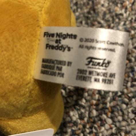Fnaf Five Nights At Freddys Spring Bonnie Plush Funko Hot Topic Exclusive Nwt