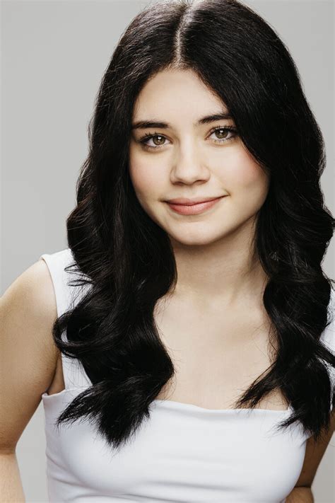 Hot Sexy Corina Bradley Bikini Pics