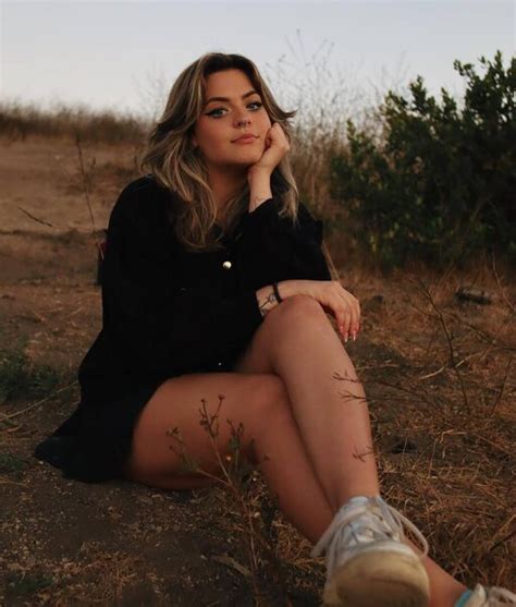 Valerie Lepelch Elongatedmusk Valerielepelch Nude Fapezy