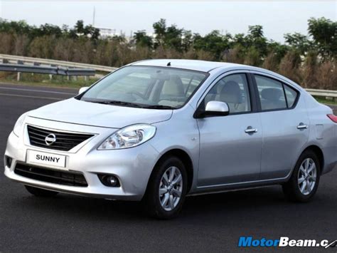 NISSAN SUNNY AT Rent A Car Cochin Taxi Hire In Cochin