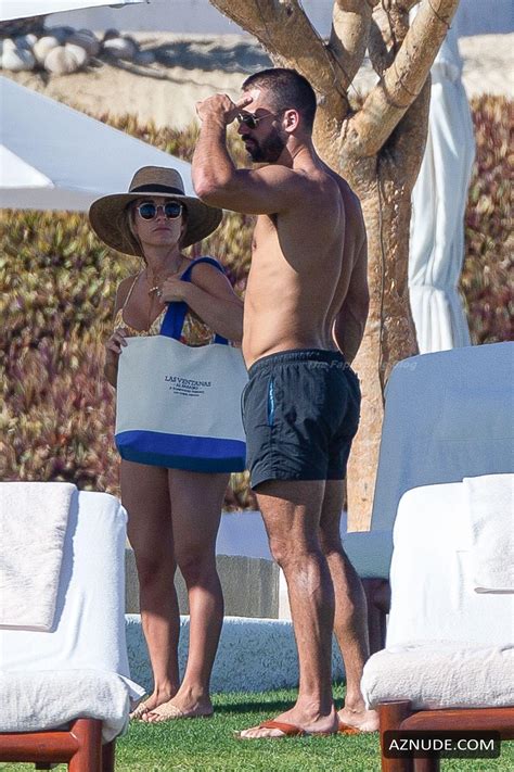 Jessie James Decker Sexy Showing Off Her Hot Curves In Mexico Aznude