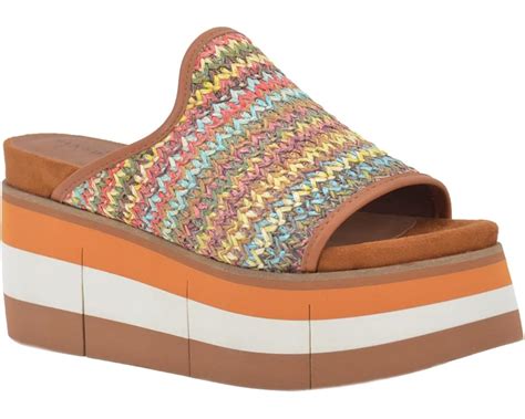 Naked Feet Flocci 6pm