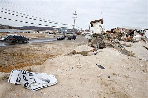 Sea Bright locals return to 'unbelievable' devastation for 1st time ...