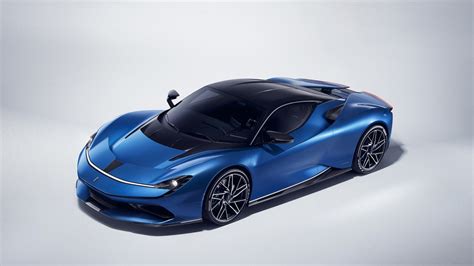 The Pininfarina Battista is a mad 1,900hp electric hypercar | WIRED UK