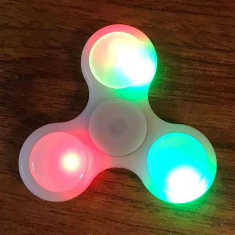 Led Fidget Spinner Toys Light Up Hand Spinner Glowing Tri spinner Handspinner Autism/adhd ...