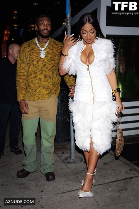 Megan Thee Stallion Sexy Seen Flaunting Her Hot Cleavage At Stk For The Snl After Party In New