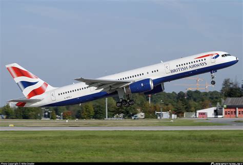 G BPEJ British Airways Boeing 757 236 Photo By Mike Snyder ID 1437904