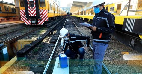 Cr Nica Ferroviaria L Nea Urquiza Contin An Con La Obra De