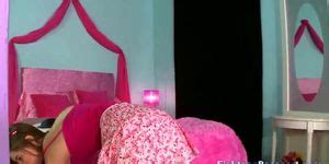 Brunette Gets Fingered And Fucked Tnaflix