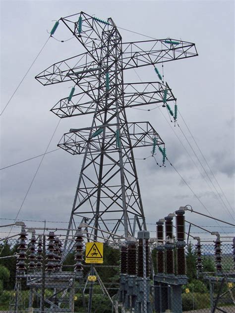 Electricity Pylon Broadford Sub Station © Richard Dorrell Cc By Sa20