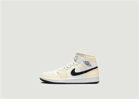 Air Jordan 1 Mid Coconut Milk Crème Nike Lexception