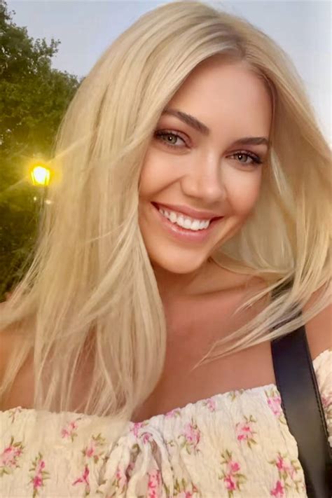 Beautiful Yana Y O From Odessa With Blonde Hair Id Ladadate