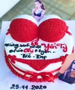 Các Mẫu Bánh Kem Bikini Độc Đáo Hài Hước Ấn Tượng