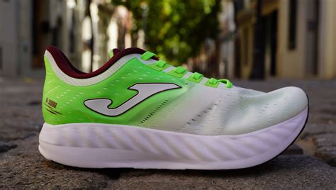 Joma R3000, análisis: review, recomendación, precio y especificaciones