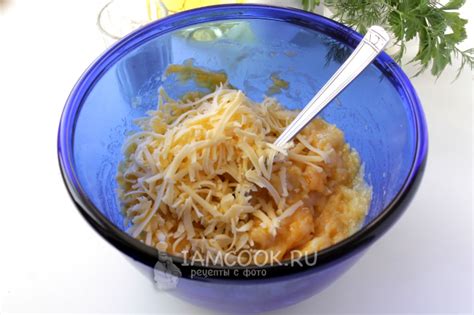 Картофельная лепешка с курицей и сыром — рецепт с фото пошагово