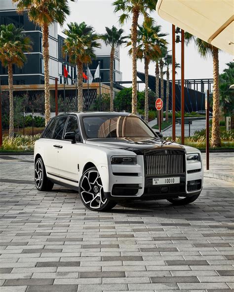 Rent Rolls Royce Cullinan Black Badge In Dubai Super Sport Car Rental Dubai Rent Sport Car