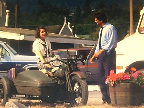 Film buffs are debating cousins 1989 vs the original french movie 9