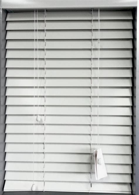 White PVC Venetian Blinds Blinds 2 Go