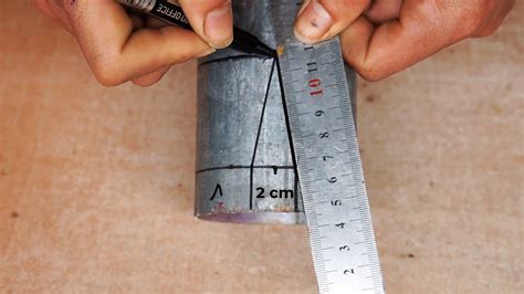 Как выполнить переход с круглой трубы на квадратный профиль