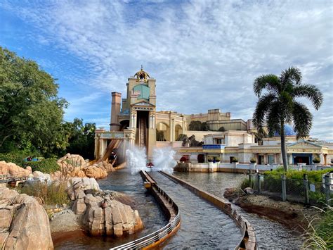 Best Rides at SeaWorld Orlando - Amber Likes