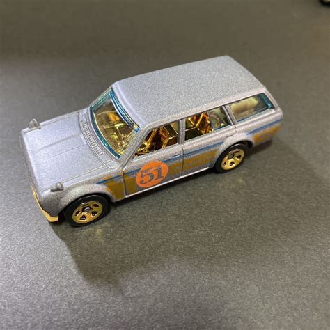 Yahoo オークション HOT WHEELS DATSUN BLUEBIRD WAGON ホットウ
