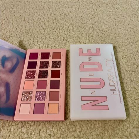 HUDA BEAUTY Makeup Brand New Huda Beauty Nude Eyeshadow Palette