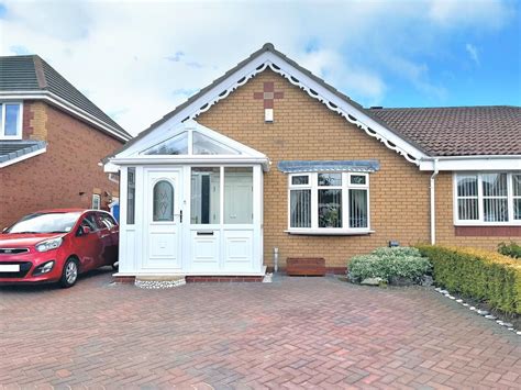 2 Bed Semi Detached Bungalow For Sale In Tansley Lane Hornsea Hu18